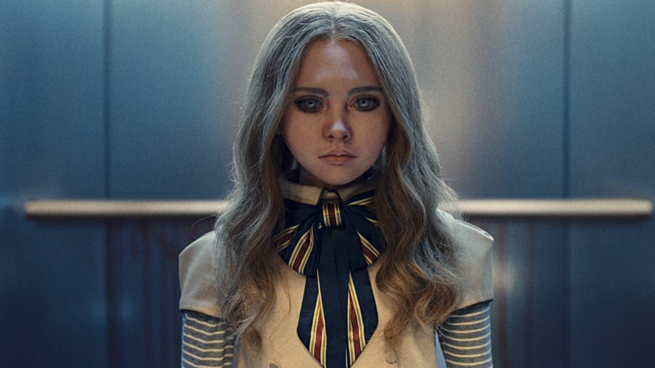 NADA FOFINHA - A atriz Amie Donald como M3gan: uma robô psicopata que faria o visionário Isaac Asimov se arrepiar -