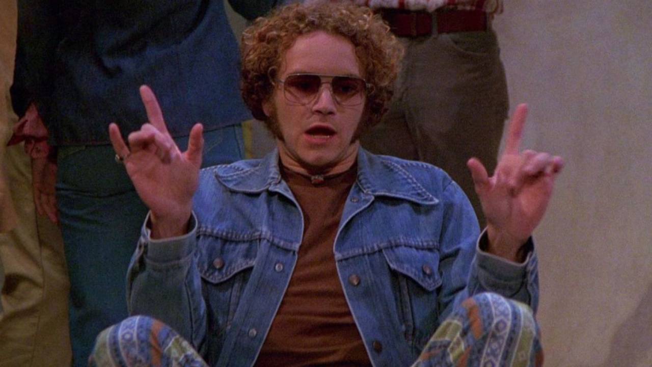 Danny Masterson como Hyde na série 'That '90s Show'