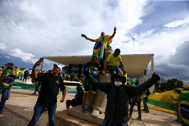Invasão ao Congresso Nacional, STF e Palácio do Planalto, em Brasília - Invasão ao Congresso Nacional, STF e Palácio do Planalto, em Brasília -