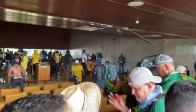 Invasão ao Congresso Nacional, STF e Palácio do Planalto, em Brasília - Invasão ao Congresso Nacional, STF e Palácio do Planalto, em Brasília -