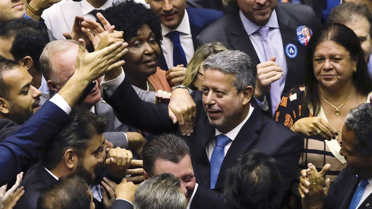 FORÇA - Arthur Lira: o governo foi obrigado a se render ao poderio do aliado de Bolsonaro na Câmara -