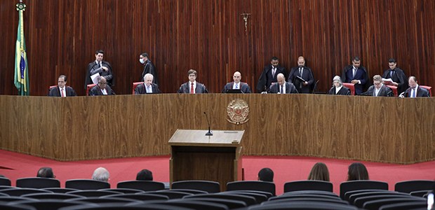 Com decisões do TSE, Brasil pode ter três partidos a menos