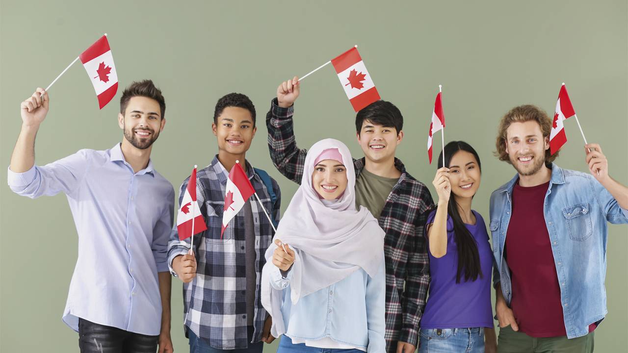 Abre Canadá