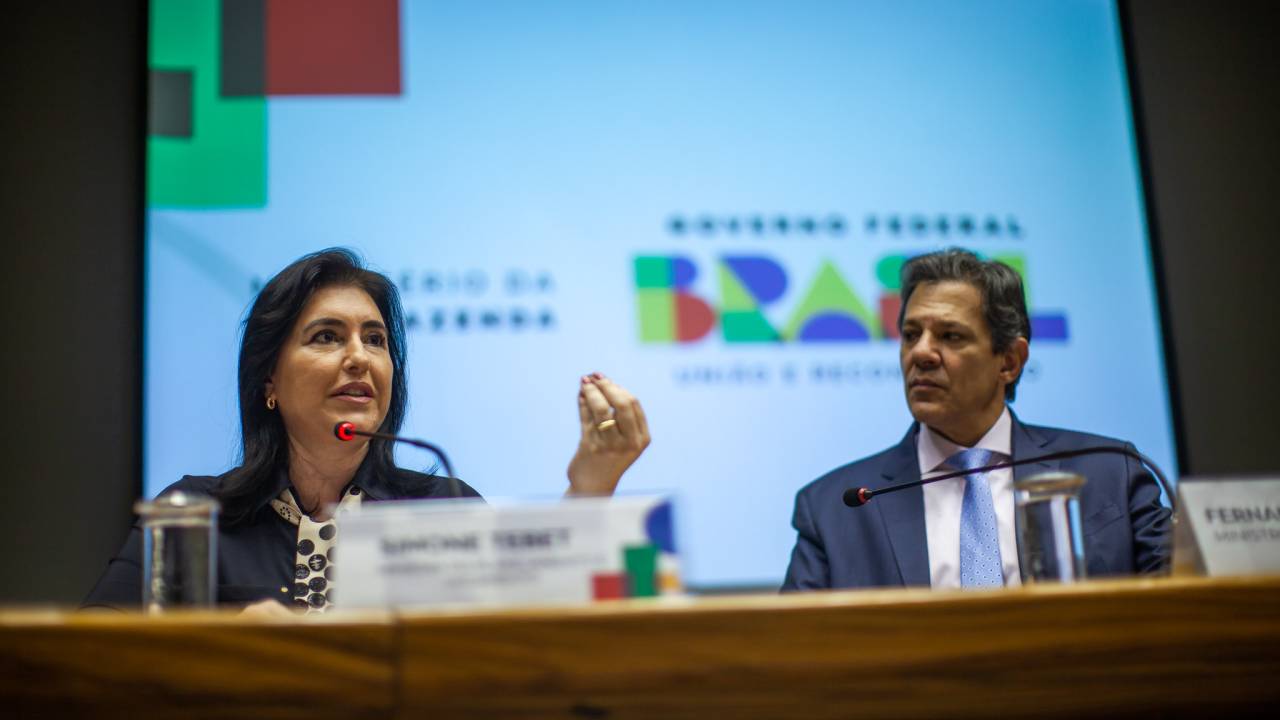 A ministra do Planejamento, Simone Tebet, e o ministro da Fazenda, Fernando Haddad
