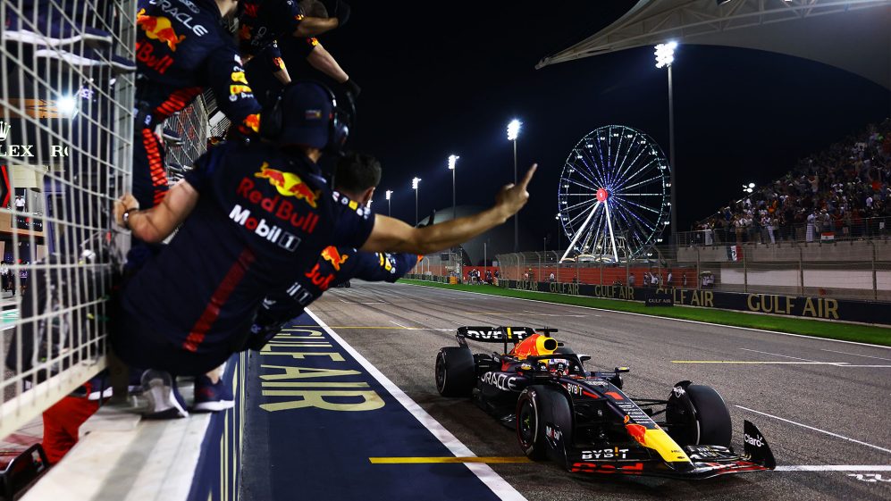 GP do Bahrein termina com Verstappen, Perez e Alonso no pódio