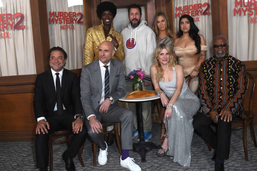 Los Angeles Premiere Of Netflix’s “Murder Mystery 2” – Arrivals Elenco do filme 'Mistério em Paris' -