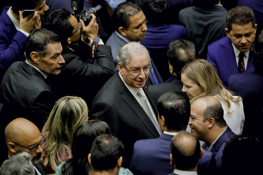 As articulações de Eduardo Cunha no retorno aos bastidores de Brasília