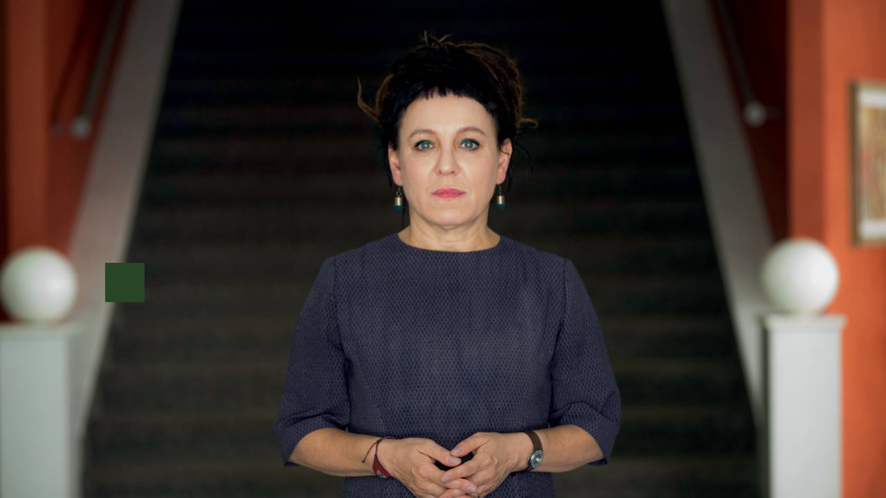 MENTE PODEROSA - A escritora: da pandemia às fake news, um mergulho lúcido em questões que afligem o mundo -