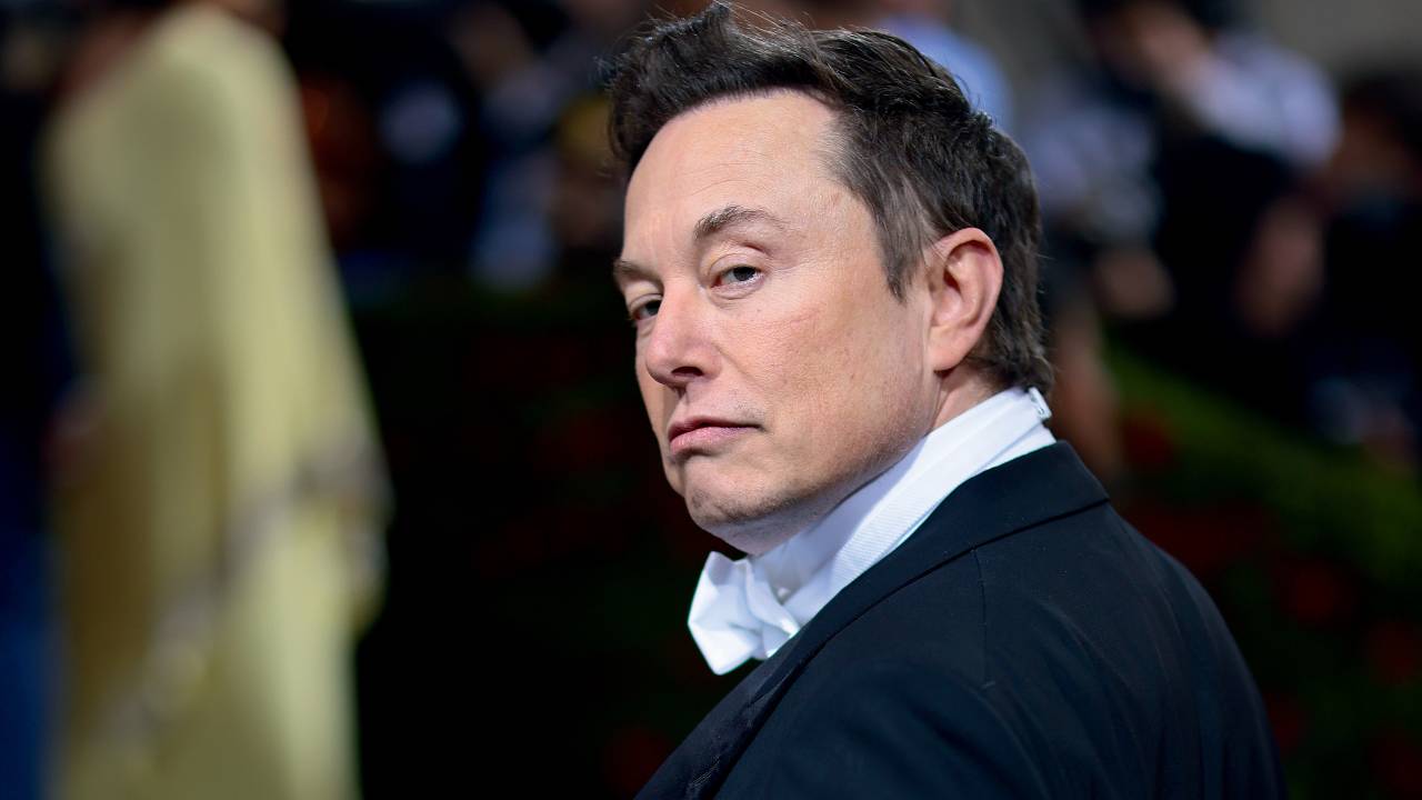 AMBICIOSO - Musk: ele não vê limites em nada e torna as polêmicas um chamariz para as apostas empresariais