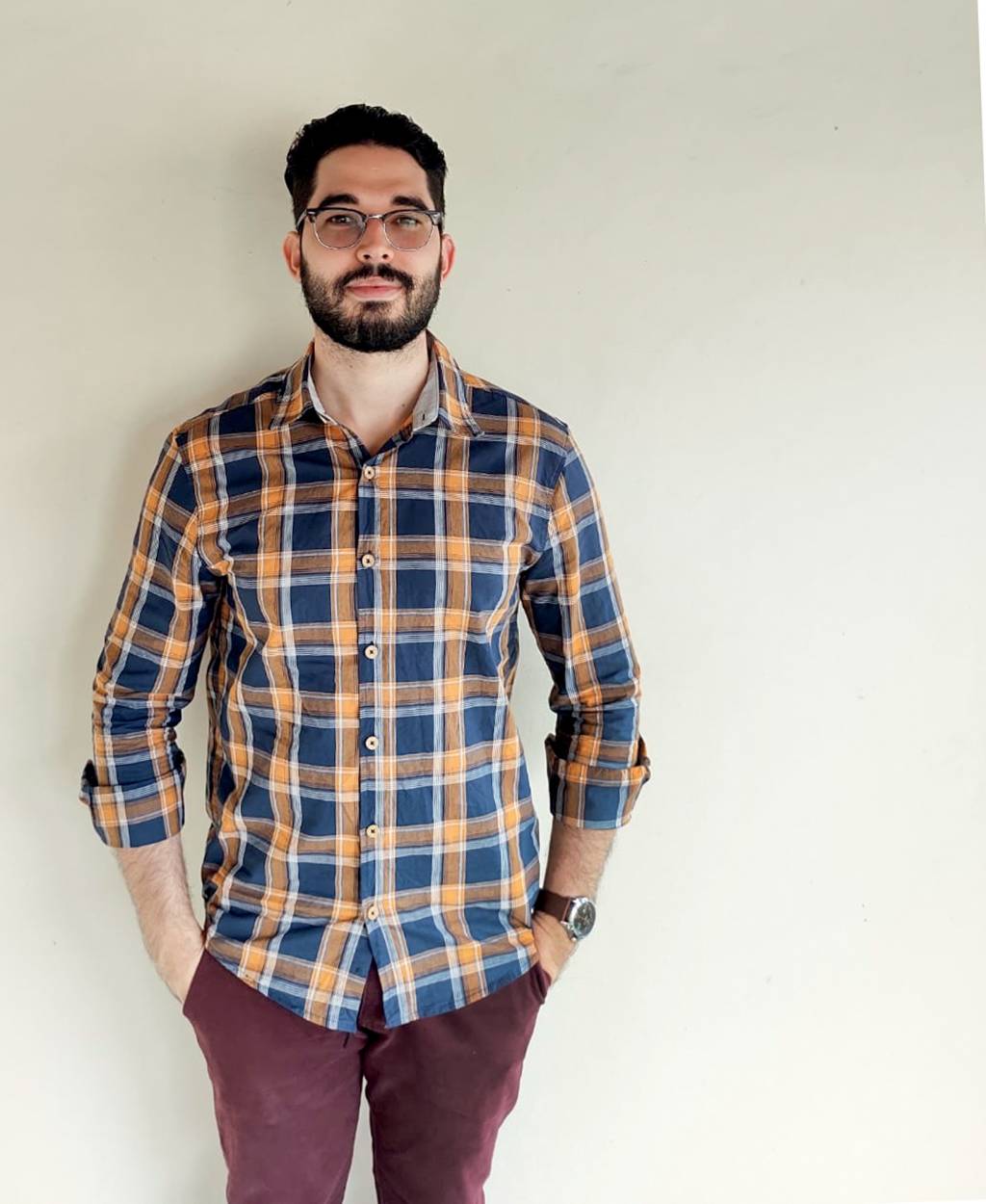 MICHAEL-PERSONAGEM-1.jpg FORA DO CLUBE - O desenvolvedor de sistemas Michaell Rodrigues, 29 anos, conta que, como não tinha grande afinidade com os assuntos da turma de colégio, não fazia muitos amigos. Até hoje, tem dificuldade de selar vínculos profundos. “Me sinto confortável como estou”, avalia