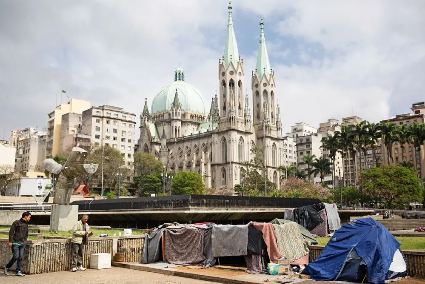Barracas no centro de SP: autorização até julgamento do mérito