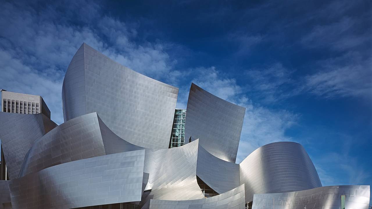 Fachada da Walt Disney Concert Hall, em Los Angeles