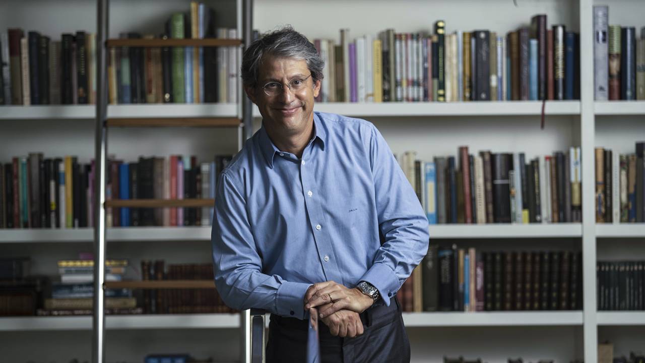 INSPIRADOR - Castro Neves: desafio de ler em tempos hiperconectados