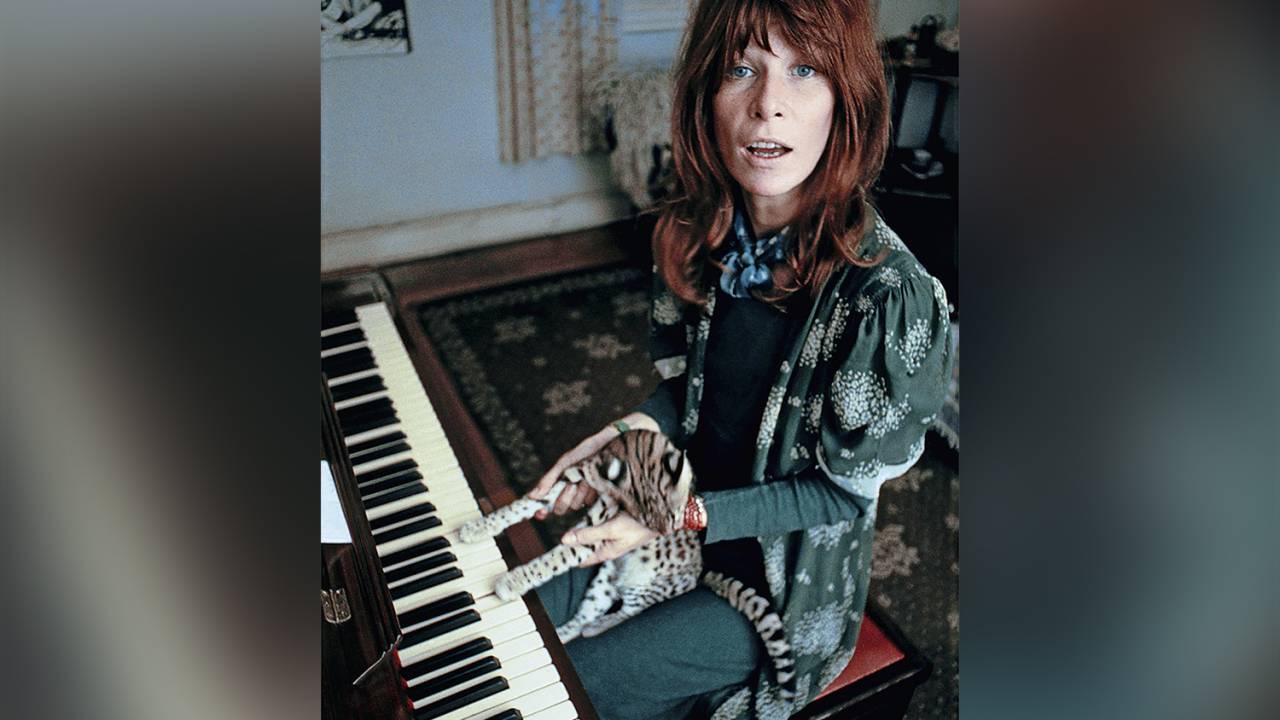 PIONEIRA - Rita nos anos 1970: multitalentosa, ela foi a primeira mulher a tocar guitarra nos palcos