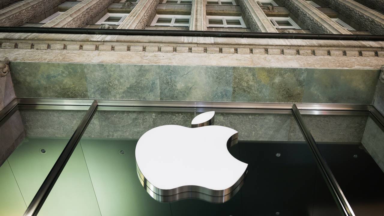 EUA acusam ex-funcionário da Apple de tentar roubar tecnologia e fugir para a Chin