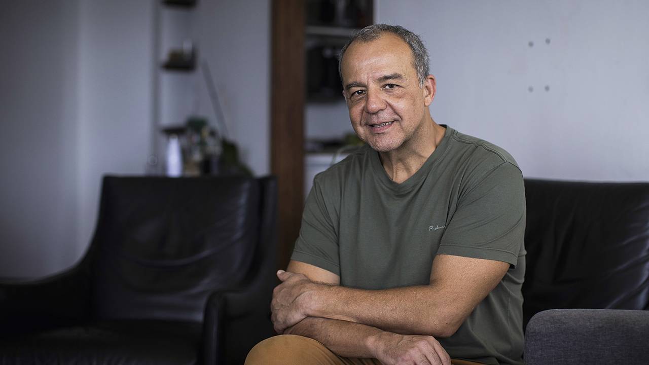 O CONSELHEIRO - Cabral: o ex-governador, réu em 37 processos, exerce a arte de refazer amizades e influenciar pessoas