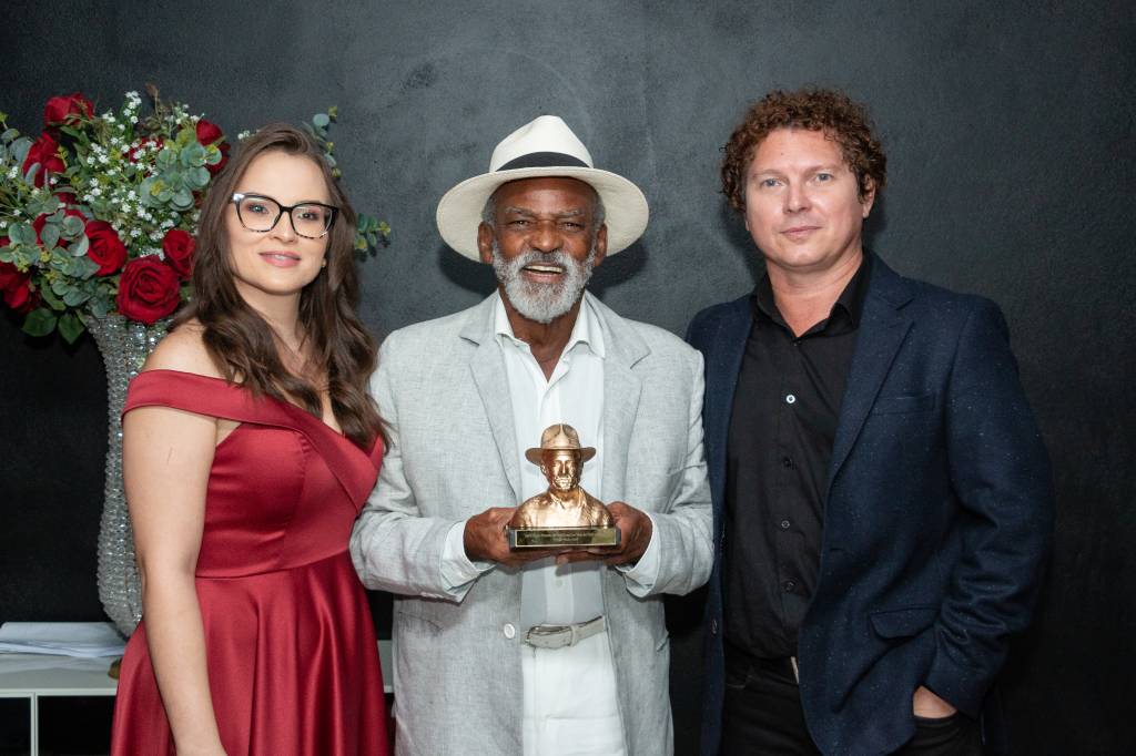 Antônio Pitanga e idealizadores do Festival de Cinema de Vassouras – Antônio Pitanga e idealizadores do Festival de Cinema de Vassouras –