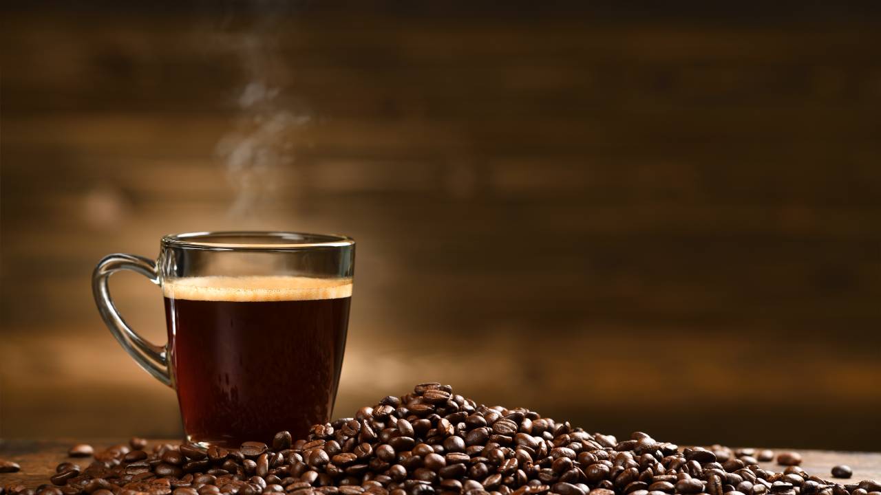 Cafezinho liberar as vias, deixando a cabeça livre, calma, para fazer mais conexões
