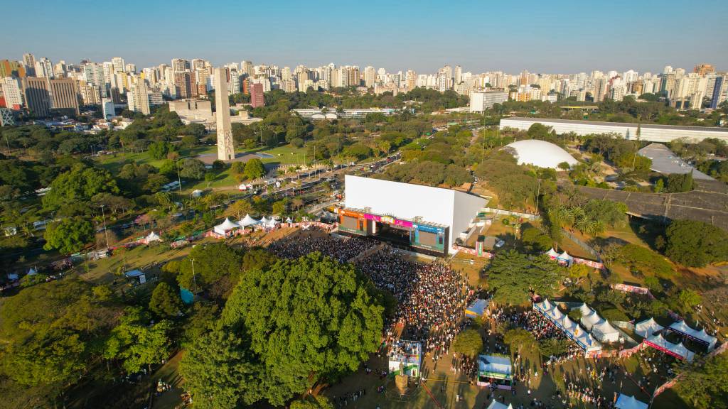 default Imagem aérea do festival Turá, no Parque do Ibirapuera - 24/06/2023