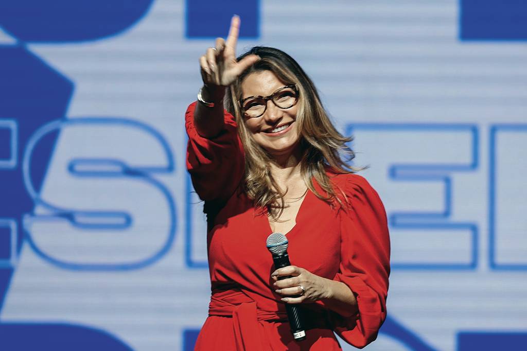 No Japão antes de Lula, Janja faz ‘escuta ativa’ de mulheres brasileiras