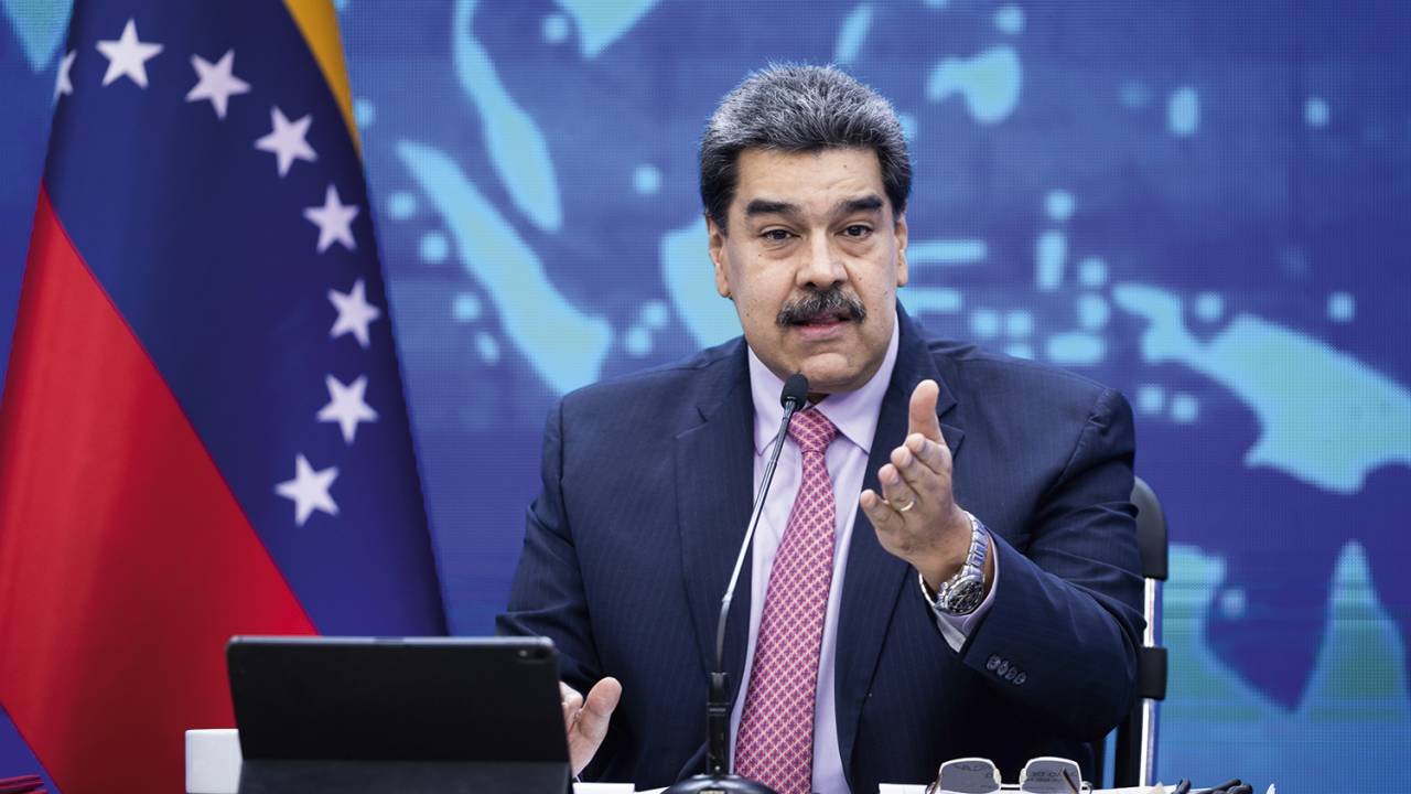 EMBALAGEM - Maduro: mudança que não muda grande coisa