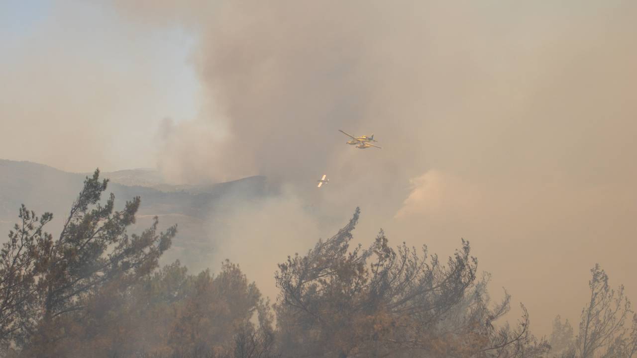 19 mil pessoas são evacuadas na Grécia no sexto dia de incêndio