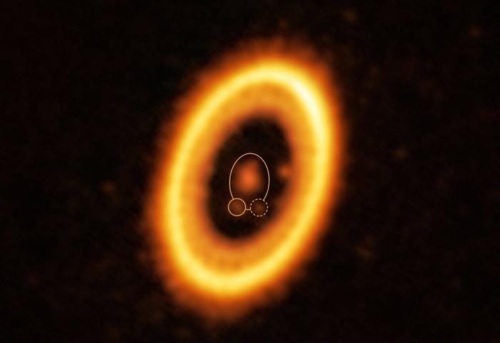 PLANETAS IRMÃOS: Alma: telescópio a rádio permite observar corpo que divida órbita com um exoplaneta