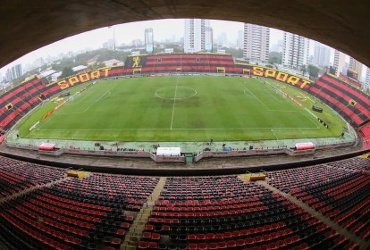 O estádio Adelmar da Costa Carvalho, mais conhecido como Ilha do Retiro, no Recife, do Sport Club do Recife