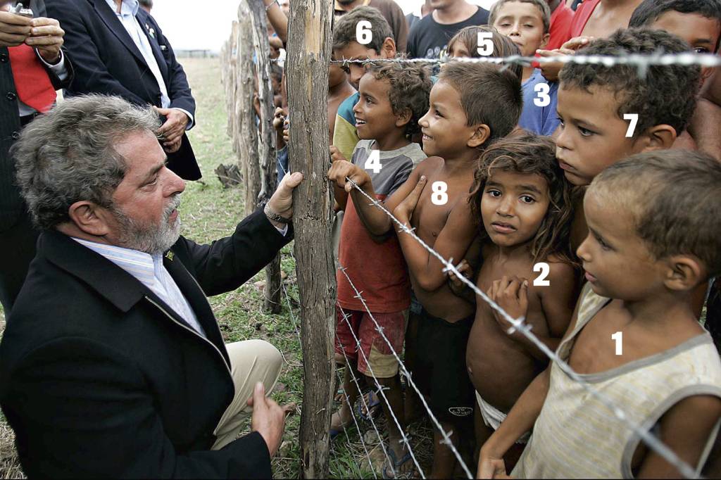 420d275db4506.jpg2 ATRÁS DA CERCA - A turma que correu para ver Lula em 2005 e agora adultos: eles continuam atados ao ciclo da pobreza