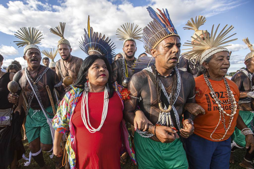 SONIA-GUAJAJARA—POVOS-INDIGENAS-2023-13.jpg ÍNDIOS - Guajajara: o Planalto quer distância do debate sobre marco temporal