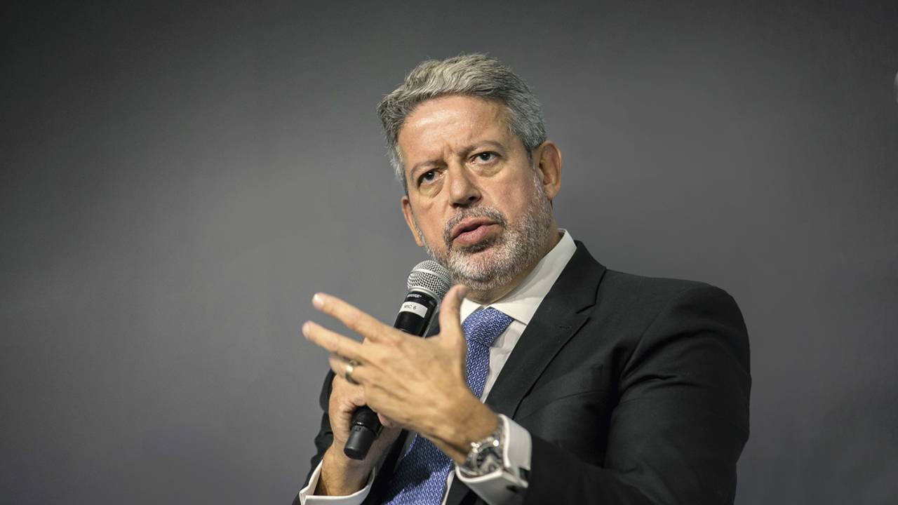 PREGAÇÃO - Lira: para deputado, debate não pode mais ser adiado