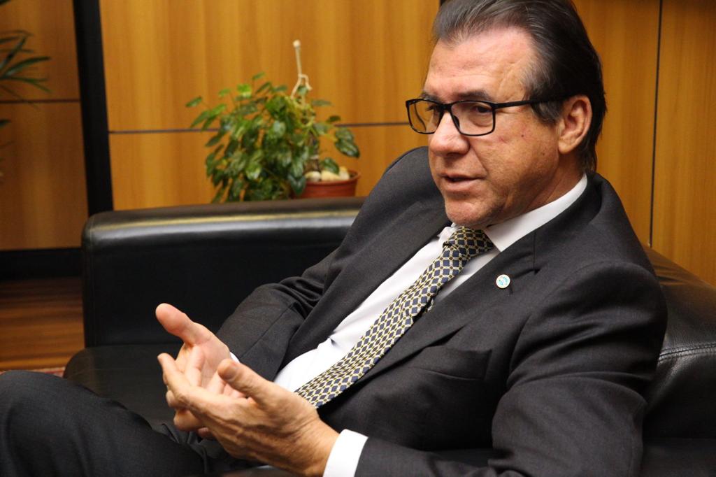 Tarifaço custaria até 330 mil empregos ‘se tudo desse errado’, diz Marinho; ministro teme mais a Selic