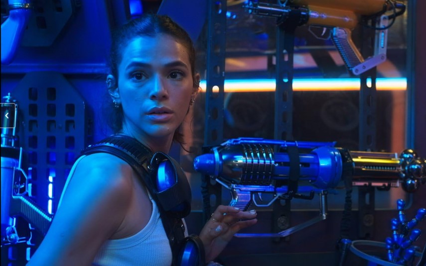 Bruna Marquezine e mais 5 brasileiros que brilharam entre heróis gringos