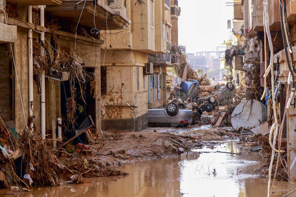 Engolidos pelas águas: a tragédia das chuvas na Líbia
