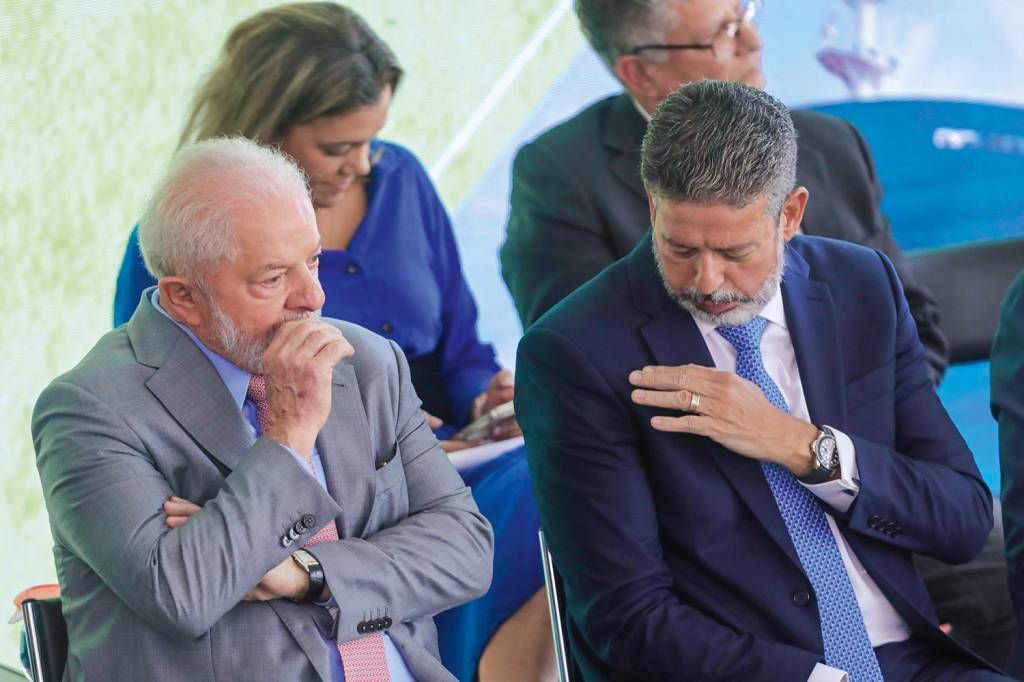 20230915024206703_43.jpg CONVIVÊNCIA - Lula e Lira: o presidente costuma dizer que não cabe ao Executivo se envolver nas disputas do Congresso