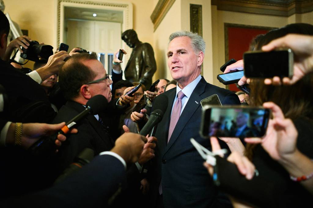000_33XE4EE.jpg DISPENSADO - McCarthy: vencido pela pressão do bonde trumpista na Câmara