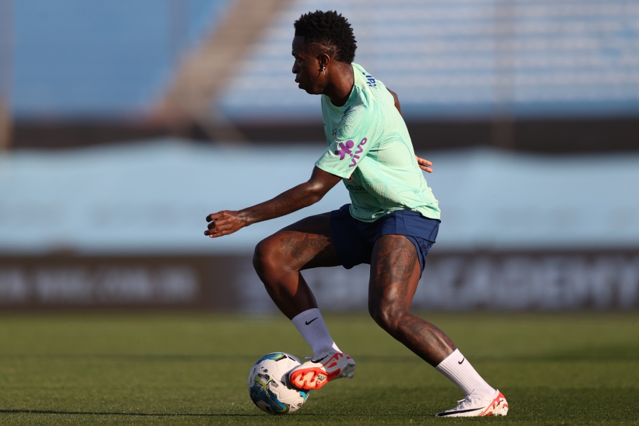 Pelas Eliminatórias, Brasil busca reabilitação diante do Uruguai