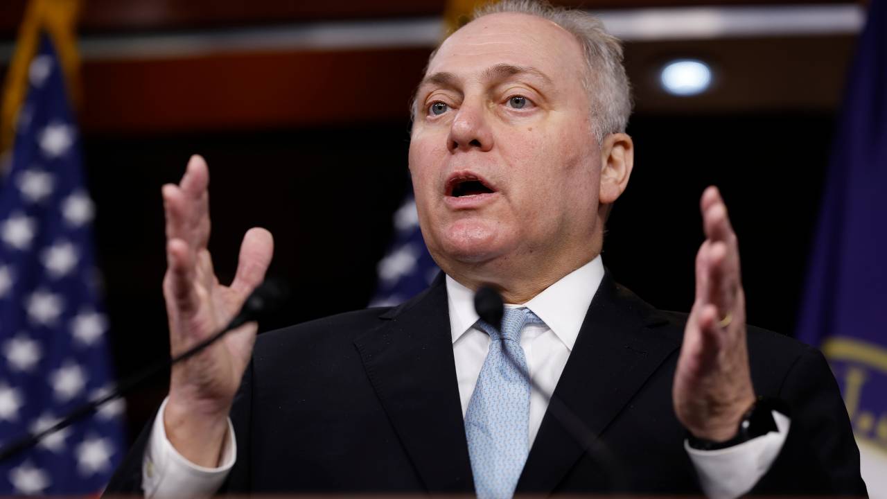 Steve Scalise, 58 anos, foi nomeado pelo Partido Republicano para a presidência da Câmara dos EUA.