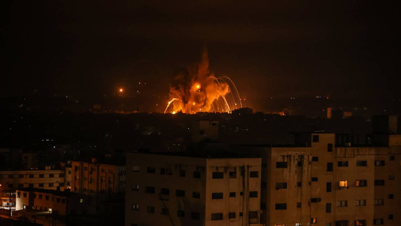 No momento, a energia em Gaza depende de geradores privados. 08/10/2023