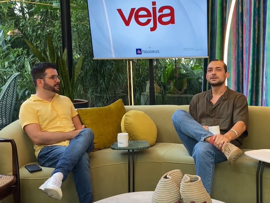 O colunista Valmir Moratelli entrevista Eduardo Sterblitch