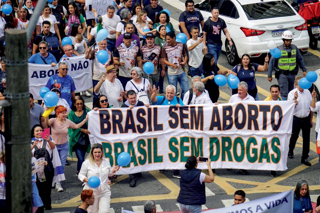 (SP), 08/10/2023 – MARCHA PELA VIDA BRASIL PAUTA ADIADA - Costumes: acordo para que a legalização do aborto e a descriminalização de drogas não avancem