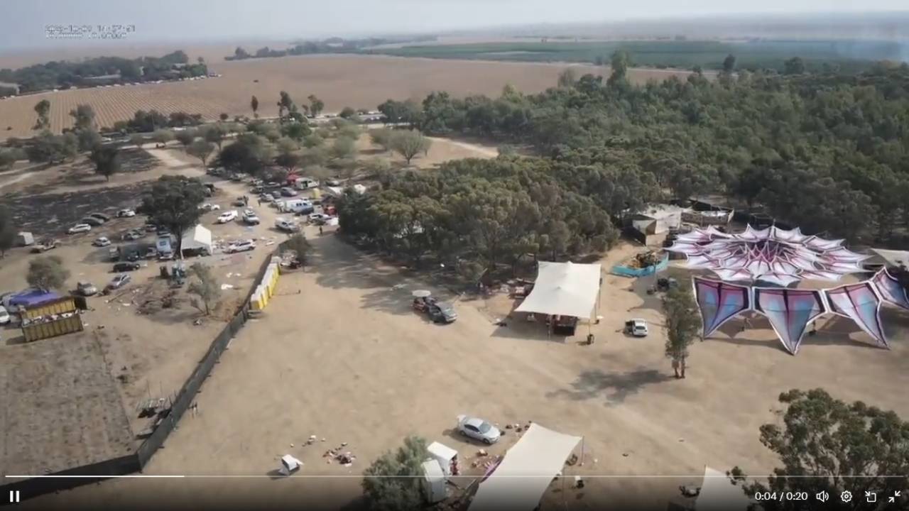 Imagem aérea mostra devastação após ataque durante rave em Israel -