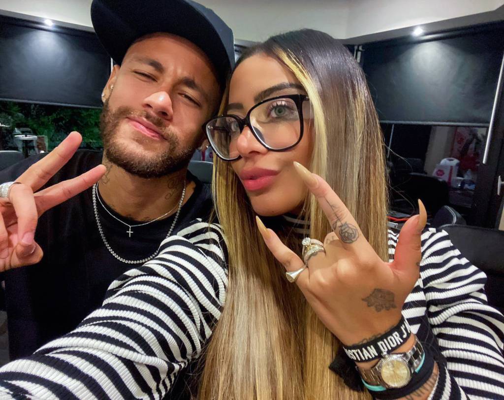 2—Rafaella-Santos-e-Neymar.jpg Neymar e a irmã Rafaella Santos