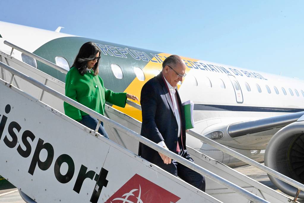 2a-D-1-GERALDO-ALCKMIN-E-DONA-LU-53134278634.jpg 2a-D-1-GERALDO-ALCKMIN-E-DONA-LU-53134278634.jpg