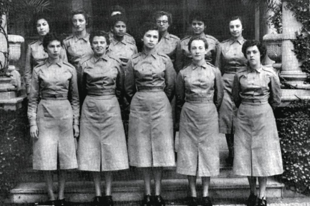 2a-D-2-FORCAS-ARMADAS—MULHERES—PMSP-1955-a—internet.jpg 2a-D-2-FORCAS-ARMADAS—MULHERES—PMSP-1955-a—internet.jpg