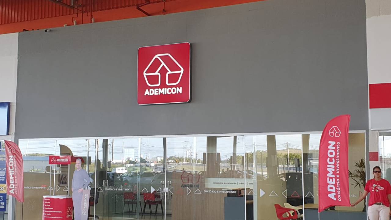 Loja da administradora de consórcio Ademicon inaugurada em Camaçari, na Bahia, neste mês
