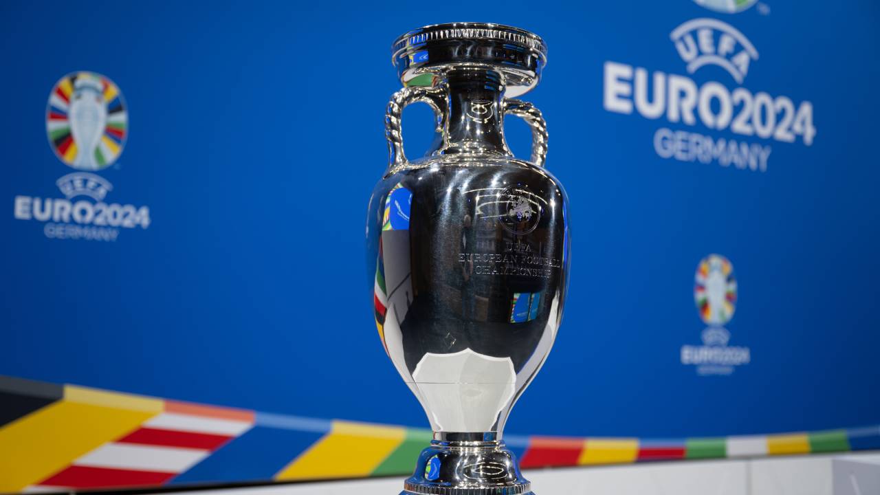 O sorteio da repescagem da Euro 2024, na sede da UEFA, em Nyon, Suíça -