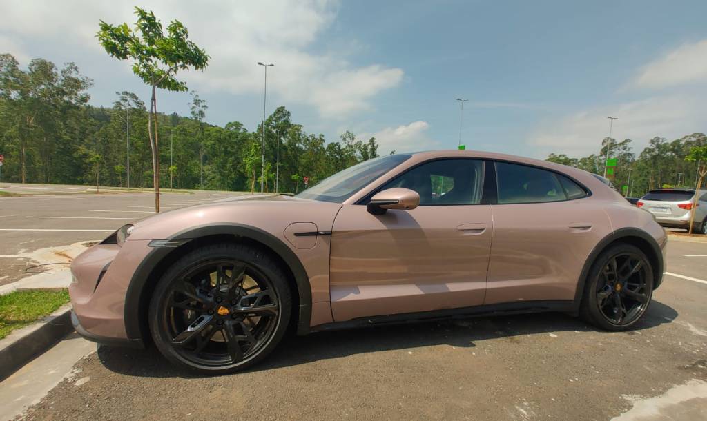 Antes populares e familiares, as peruas viraram carros de luxo no Brasil