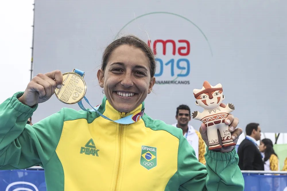 Triatleta Luisa Baptista, atropelada em São Carlos, segue em estado grave