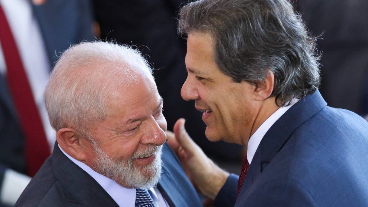 O presidente Lula e o ministro da Fazenda, Fernando Haddad